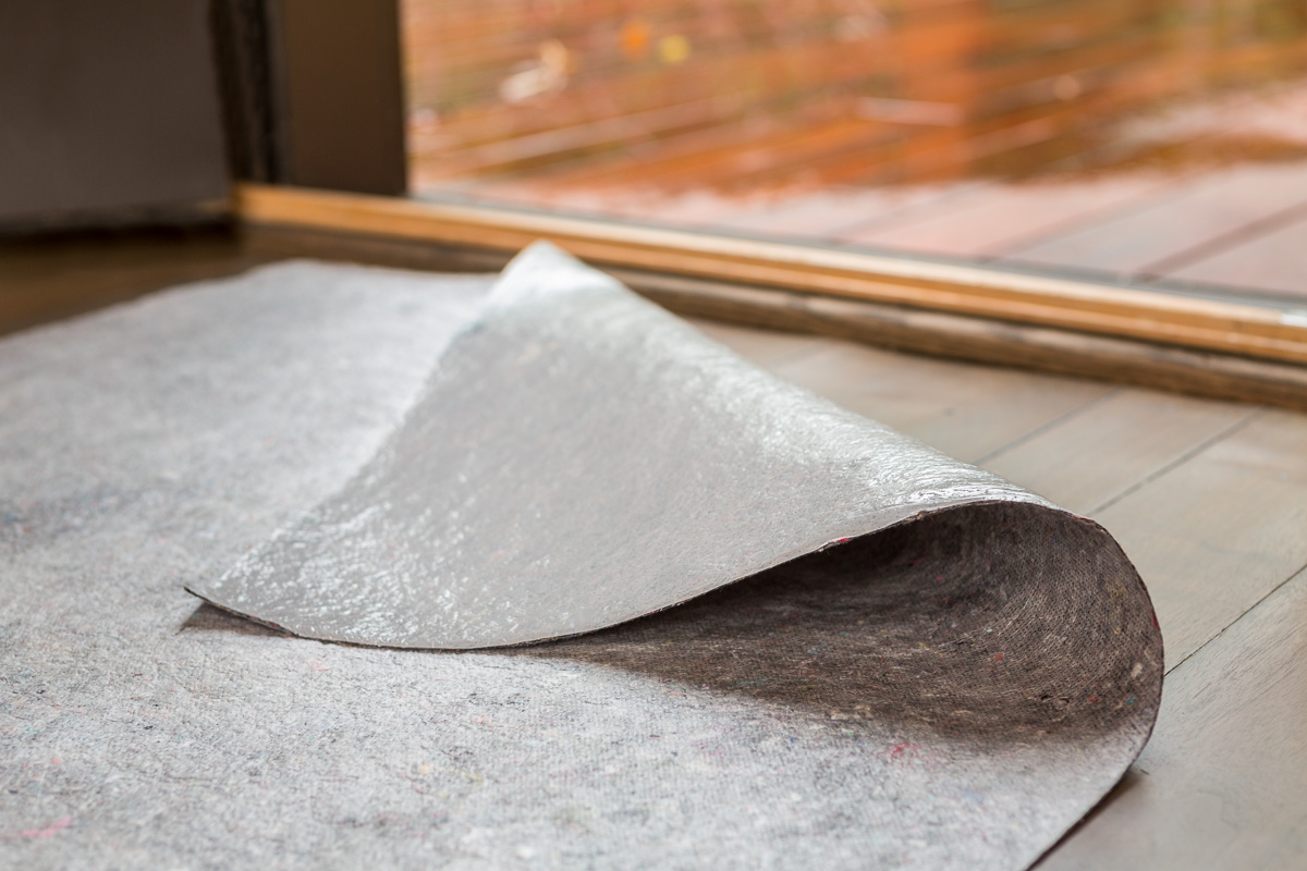 CleanandSafePro drop cloths feature a leak-proof, skid-proof backing that grips without sticking to your floor.